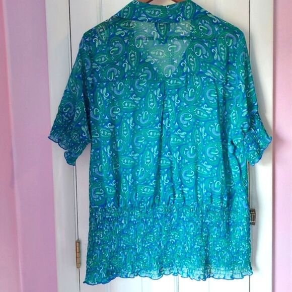 Plus Size+ Torrid Sheer Paisley Blouse with Collar & Shirring on bottom Sz 1X - Picture 5 of 8